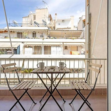 Apartment In The Middle Of Everything Athen Exterior foto